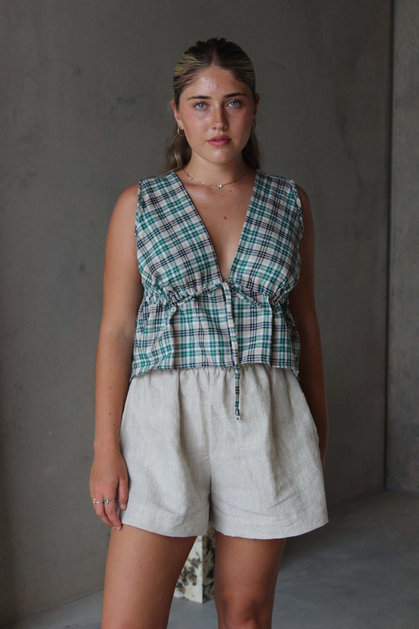 Harper Shorts in Oat