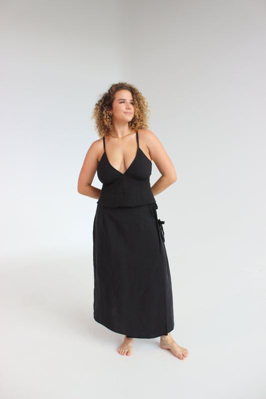 Charlie Wrap Skirt in Black